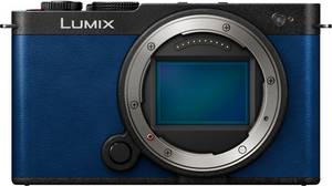 Panasonic Lumix DC-S9 Kit 18-40 mm Night Blue spiegellose Systemkamera