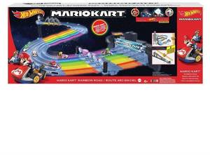 Hot Wheels Mario Kart Rainbow Road Track Set Autorennbahn