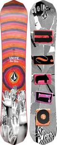 Nitro BEAUTY x VOLCOM Snowboard (2023) Freestyle-Snowboard